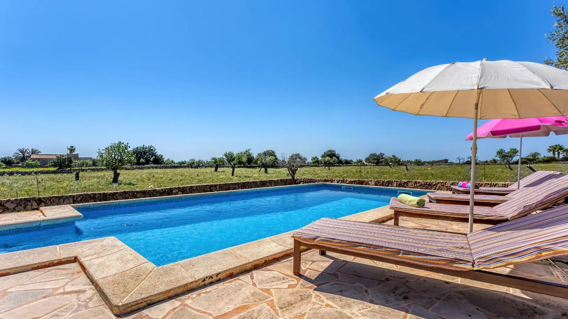 Na Corma By Dracmallorca Calonge  Landhuis
